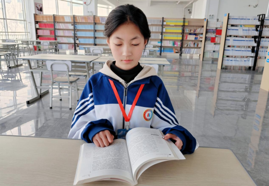青衿之志 履践致远 | “学习之星”：王雯雯