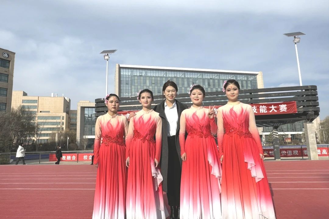 桃李不言 下自成蹊 | 优秀班主任风采萃集（三）：李乐辉